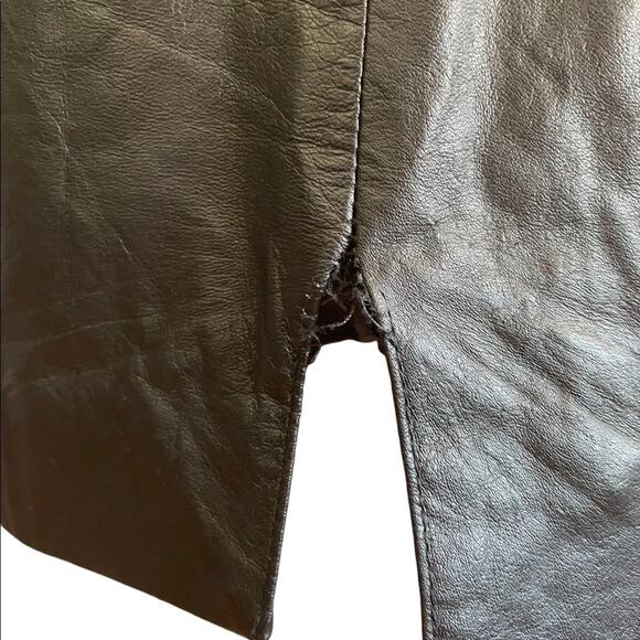 Vintage Don’t Stop Genuine Black Leather Mini Skirt size small - Picture 6 of 12